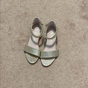 Nina Sparkly Gold Kids Dress Shoes size 13